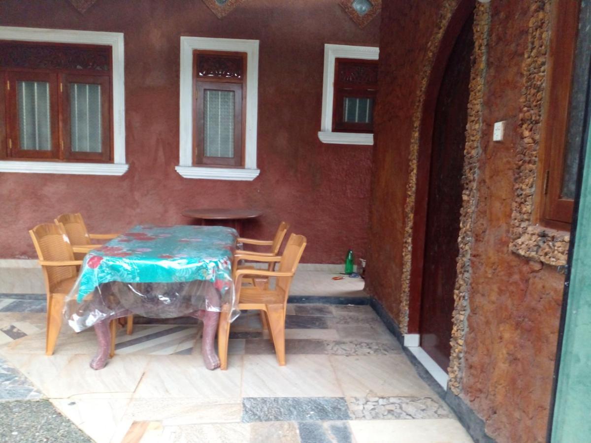 Star Home Stay Bentota Exterior foto