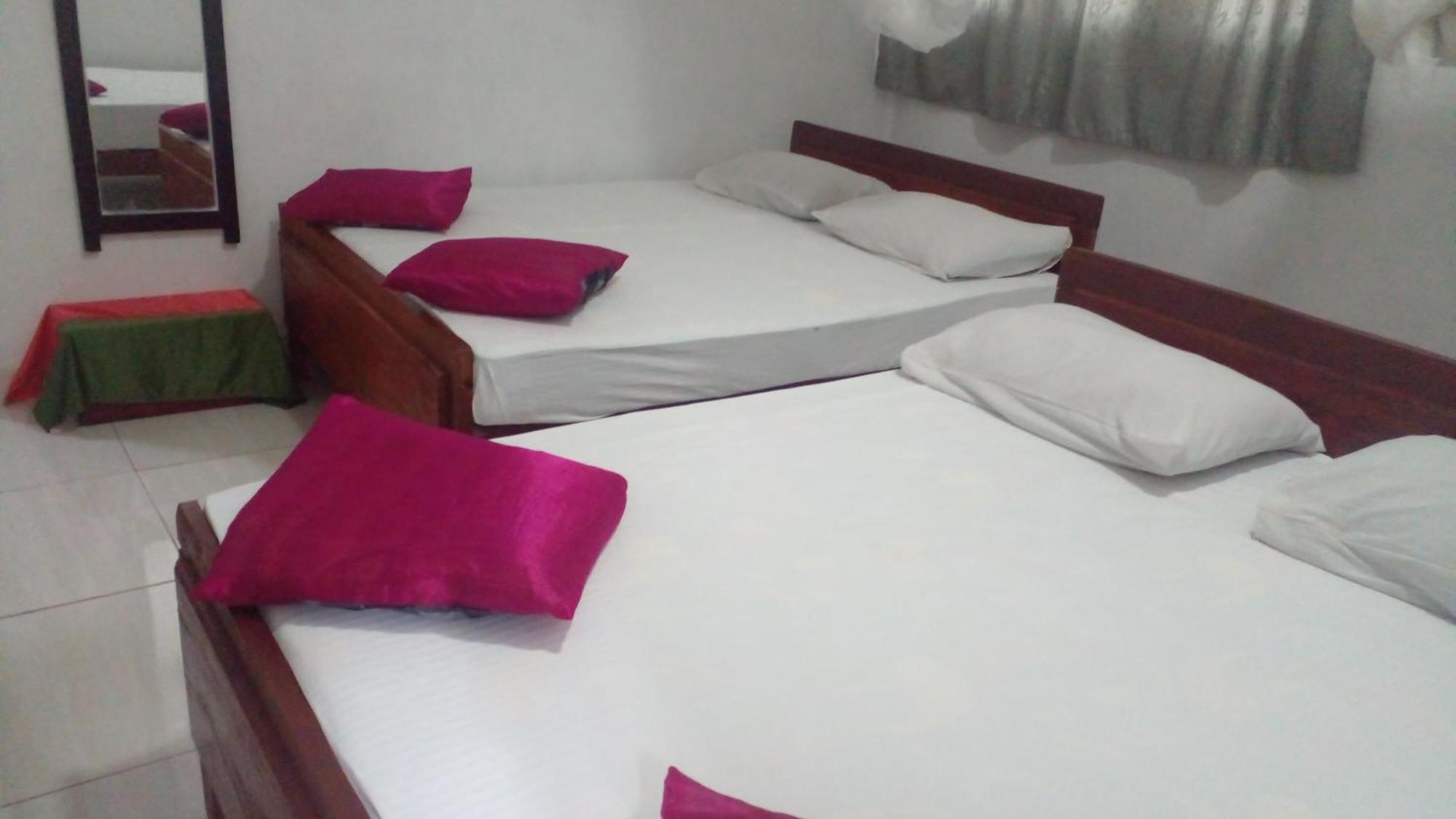 Star Home Stay Bentota Exterior foto